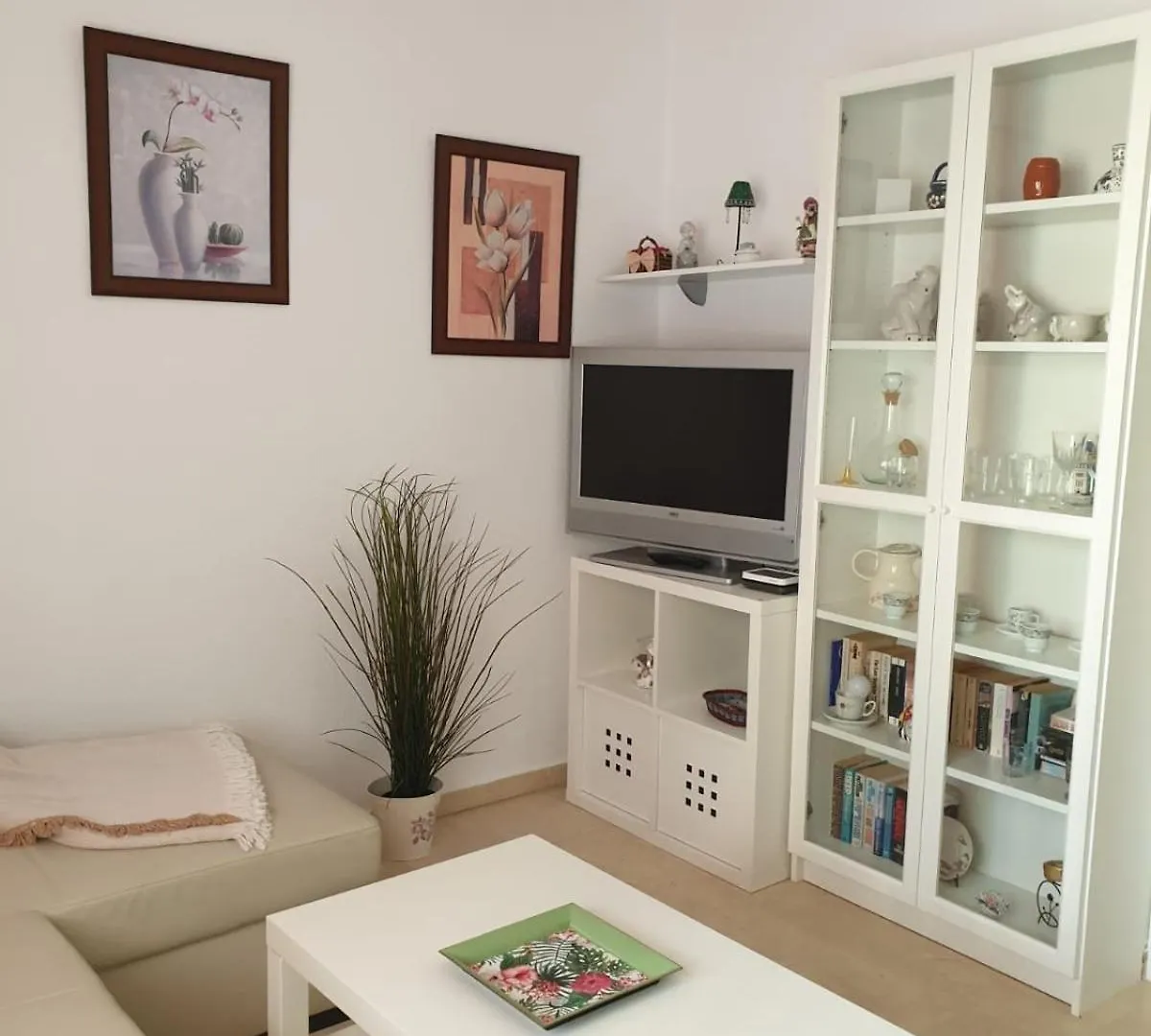 Apartamento Al Lado De La Playa 푸엔히롤라